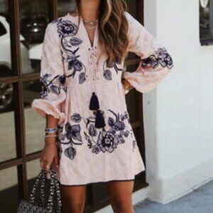 MISA Los Angeles Embroidered Bohemian Shift Dress Peach Navy Blue‎ Women's Small